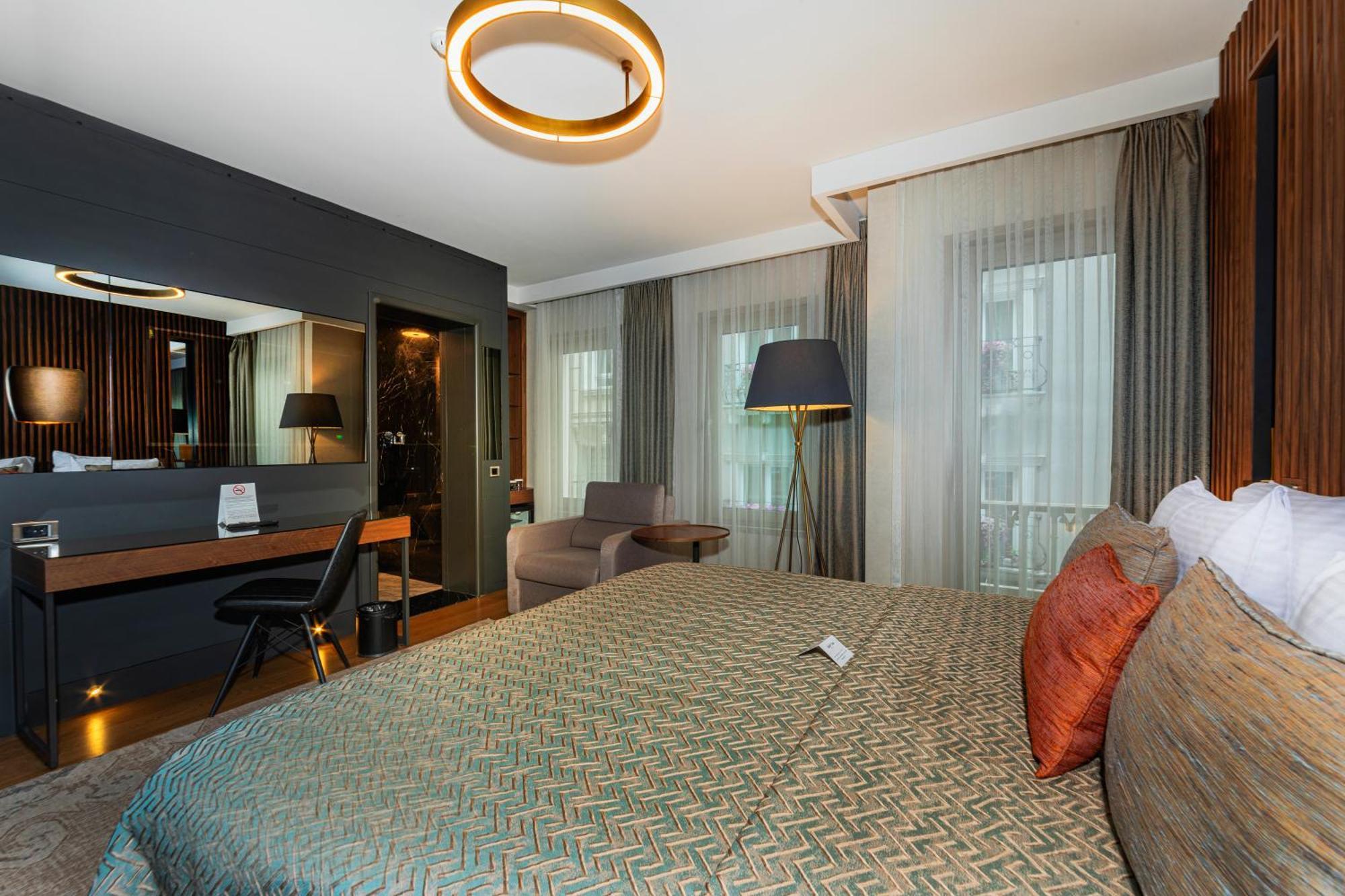 Levni Plus Hotel Istanbul Exterior photo